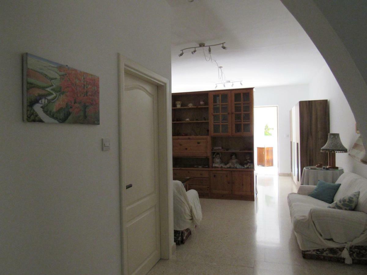 Central Studio Apartment Santa Vennera Eksteriør bilde